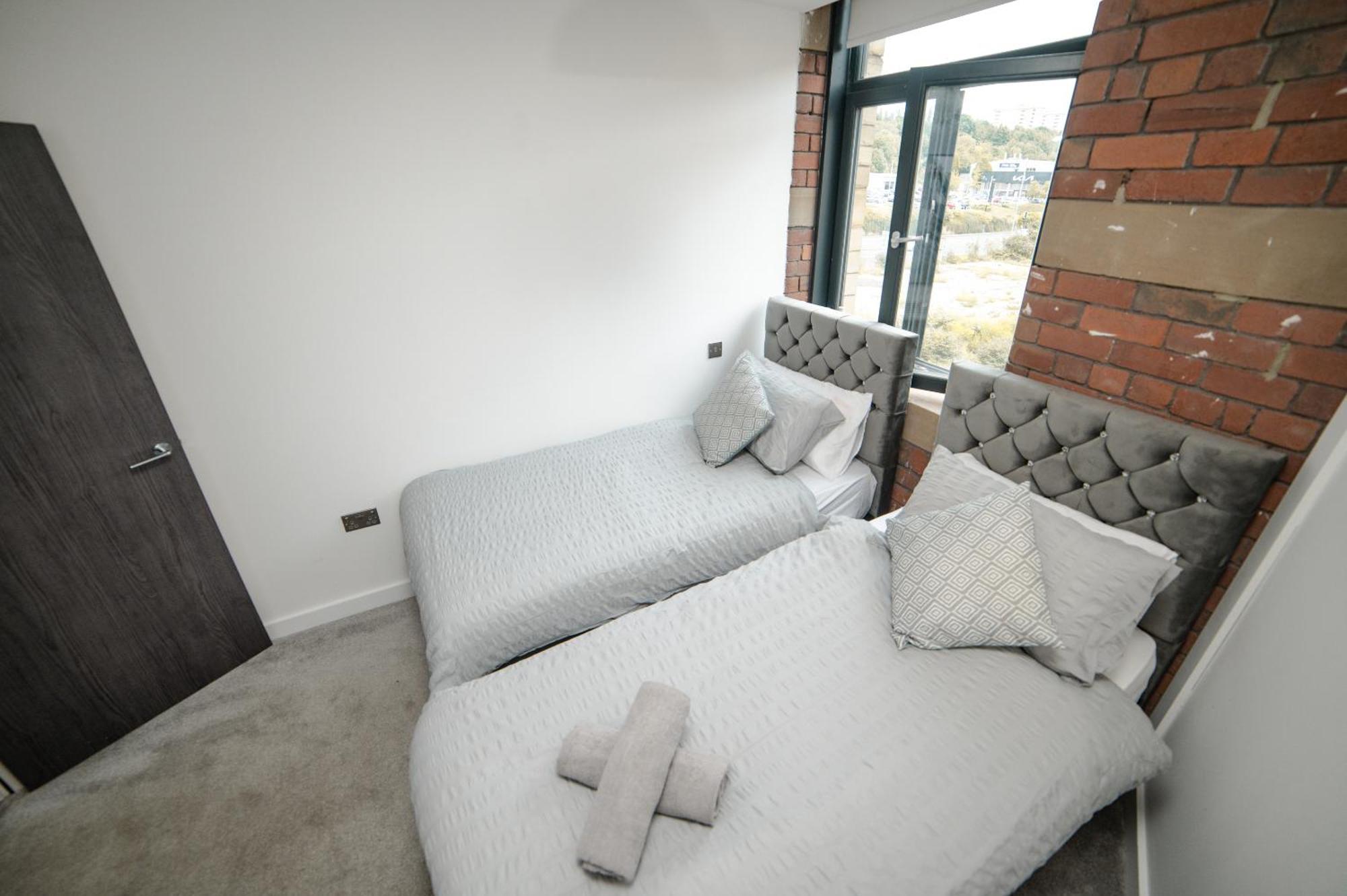 Bv Luxury Conditioning House Bradford (West Yorkshire)
